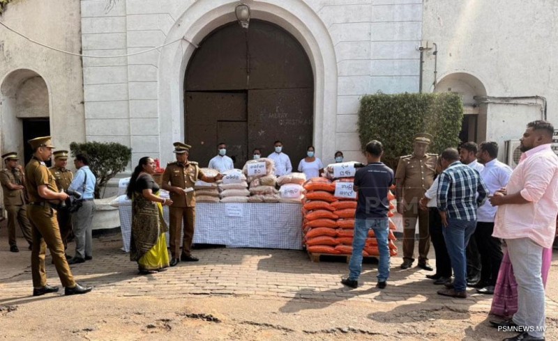 ސްރީ ލަންކާގެ އެންމެ ބޮޑު ޖަލުގެ މެންދުރު ކެއުން ޙާލުގައި ޖެހިފައިވާ މީހުންނަށް