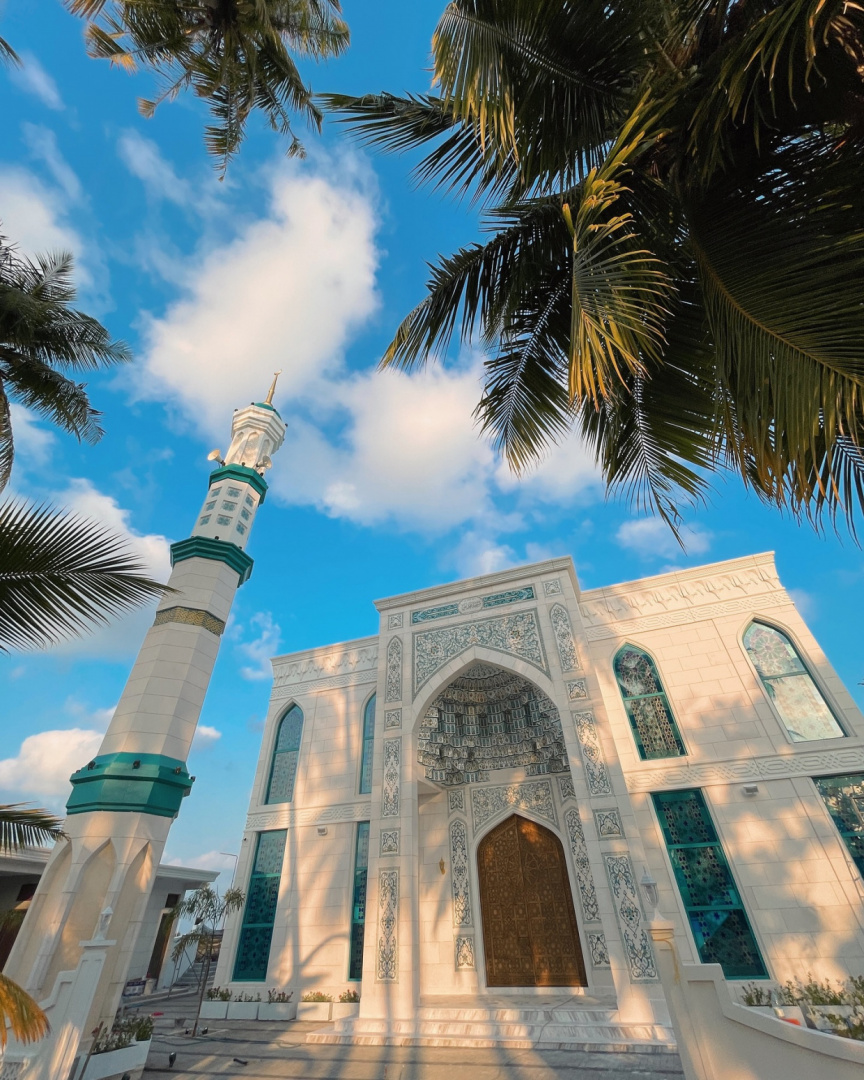 އެންމެން އާޝޯޚުކޮށްލި މިސްކިތް އޭދަފުށީގައި ބިނާކުރެއްވި، މުޙައްމަދު އަލީ ނިޔާވެއްޖެ