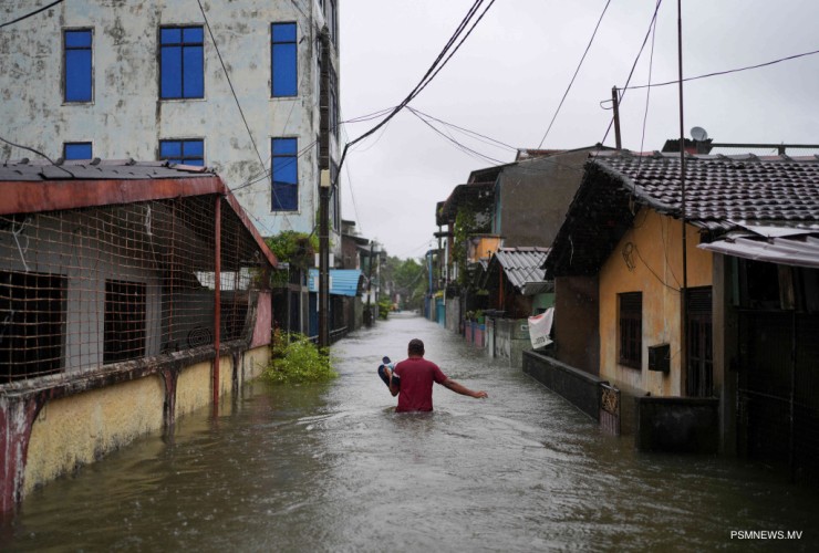 ސްރީ ލަންކާއަށް އެރި ތޫފާނުގައި މަރުވި މީހުންގެ ޢަދަދު 69އަކަށް، އަދިވެސް ޙާލަތު ގޯސްވާނެ ކަމުގެ އިންޒާރު