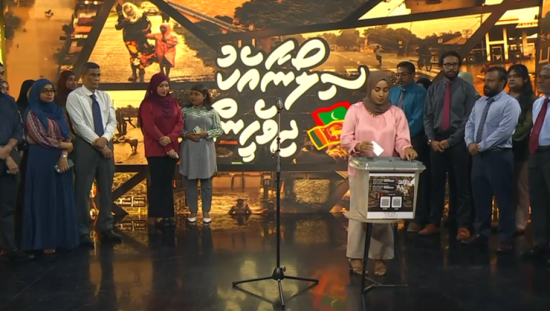 ލަންކާއަށް އެހީވާ ޓެލެތޯނަށް ހަތް ގަޑިއިރުން 1.4 މިލިއަން ރުފިޔާ!