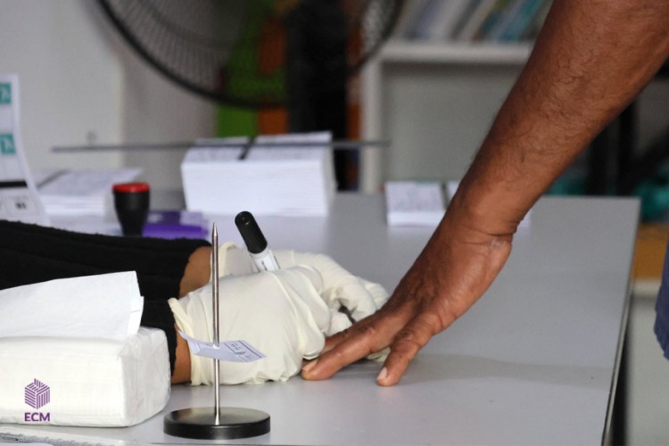 ލޯކަލް ކައުންސިލާއި ޑަބްލިއުޑީސީ އިންތިޚާބަށް ހޭލުންތެރިކުރުމަށް ބައެއް އަތޮޅުތަކުގައި ޕްރޮގްރާމެއް ހިންގަނީ