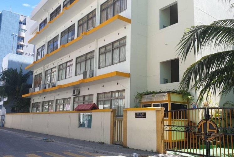 ސަރުކާރު ސްކޫލު ތަކުގެ ޔުނިފޯމުގެ ކުލަތައް 4 ކުލައަކަށް ބަދަލު ކުރަން އެޑިއުކޭޝަނުން ނިންމާފައިވާ ކަން ހާމަވެއްޖެ