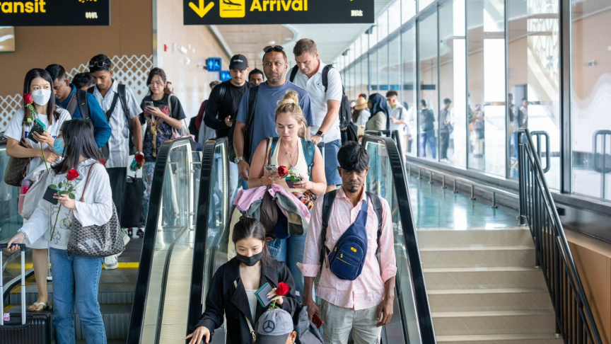 މޫޑީސްގެ ރޭޓިން އާ ގުޅިގެން ޒަމީރު: ސަރުކާރުގެ މަސައްކަތުން ރާއްޖޭގެ އިގްތިޞާދަށް ކުރާ އިތުބާރު އިތުރުވެއްޖެ