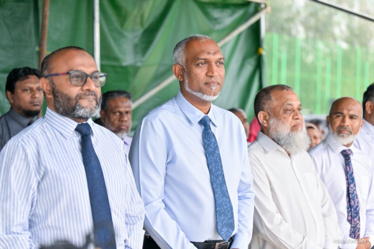 ރޯދަމަހުގެ ކުރިން 15 ވަރަކަށް މިސްކިތުގެ މަސައްކަތް ނިންމައި، ހުޅުވޭނެ: ރައީސް