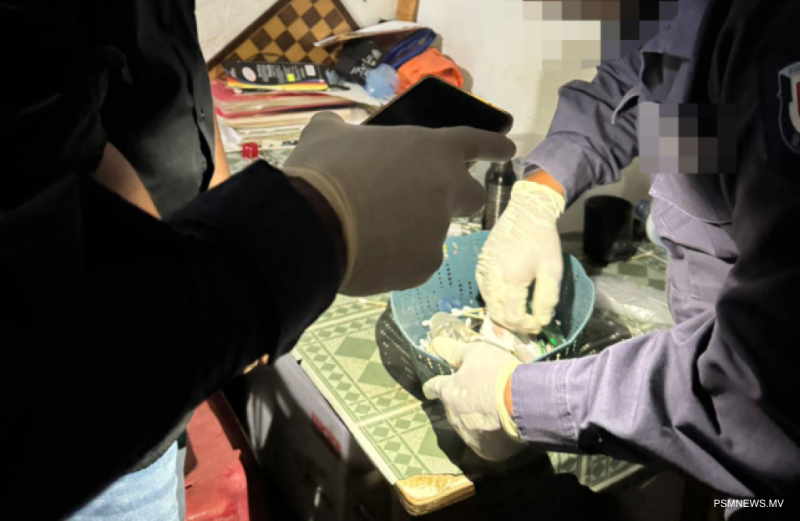 އޮޕަރޭޝަން އަލިމަގުގެ ތެރެއިން އައްޑޫ ޑްރަގު ނެޓްވޯކެއްގެ އިސް ބަޔަކު ހައްޔަރަށް