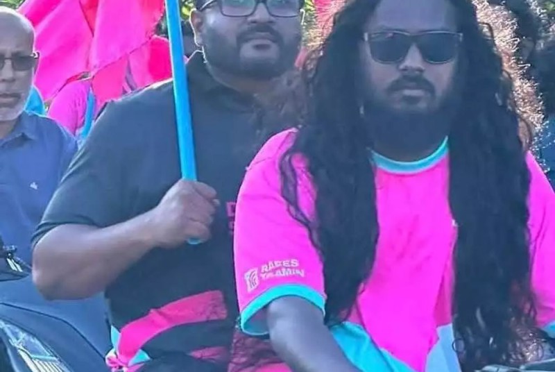 މަސްތުވާތަކެތީގެ ބޮޑެއް ކަމަށް ބުނެ އައްޑޫ އިން ހައްޔަރު ކުރި ނަދީމް އަކީ މުއިއްޒު ސަރުކާރުގެ ބޮޑުންނާއި ގާތް ފަރާތެއް