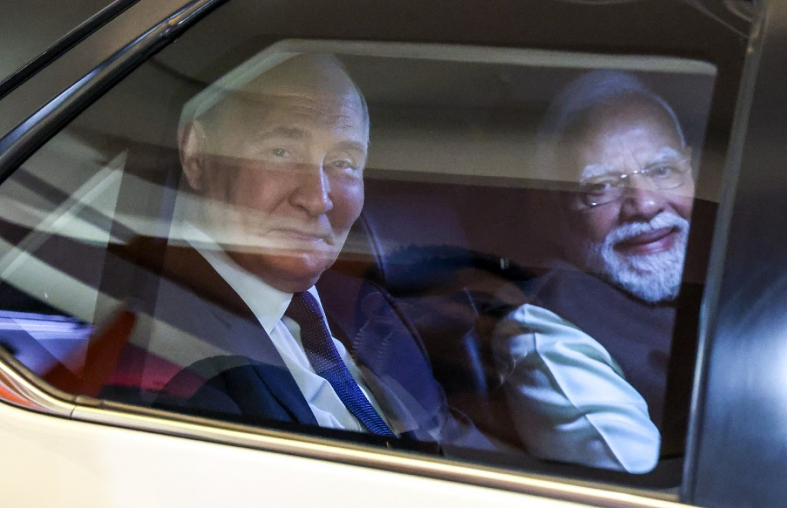 ރަޝިޔާގެ ރައީސް ޕުޓިން އިންޑިއާގައި