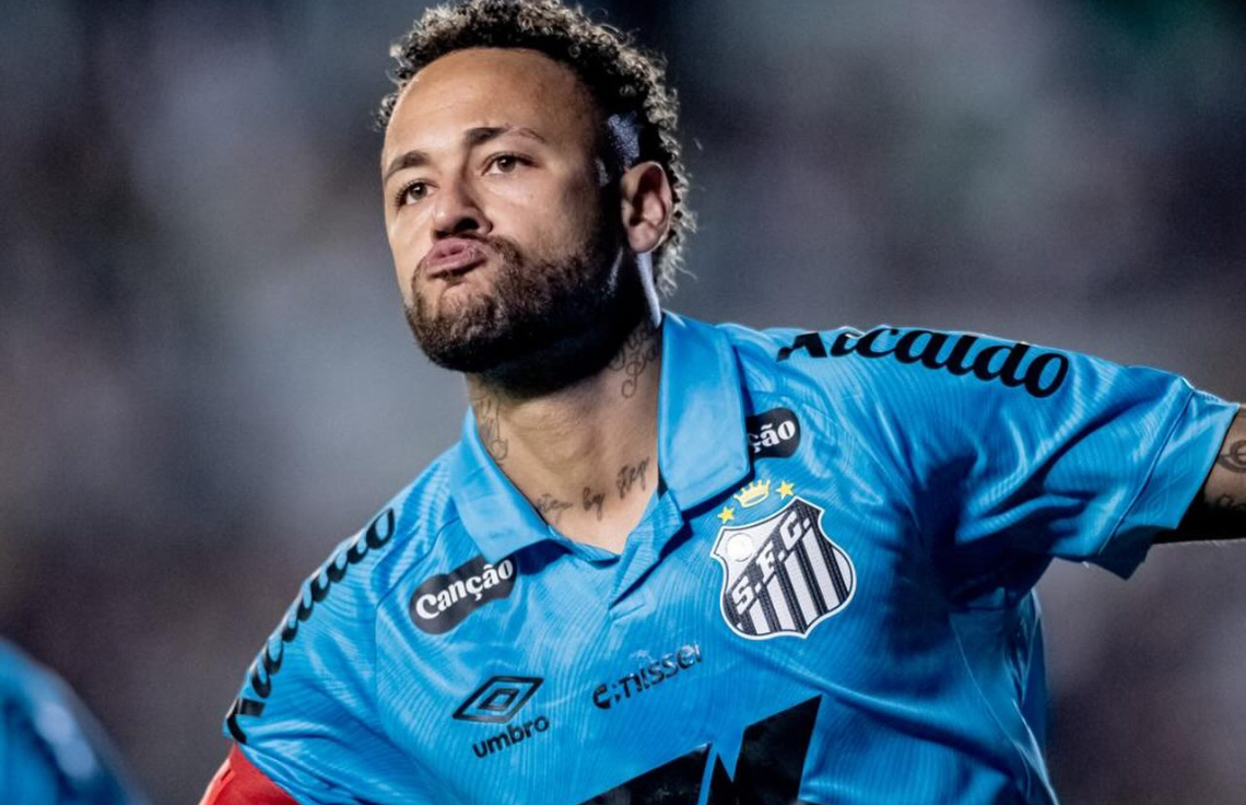 އަނިޔާގައި ހުރި ނޭމާ އަށް ތިން އަހަރަށްފަހު ފުރަތަމަ ހެޓްރިކް، ސަންޓޯސް އަށް ހަމަޖެހުމެއް!