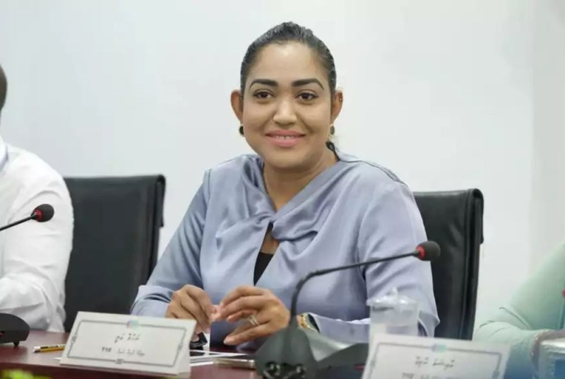 އެގްރީމެންޓްތައް ވީދާލާ މަންޒަރު ވީޑިއޯ އިން ވެސް ފެނޭ، ނަހުލާ ގެ މައްސަލަ ފުލުހަށް