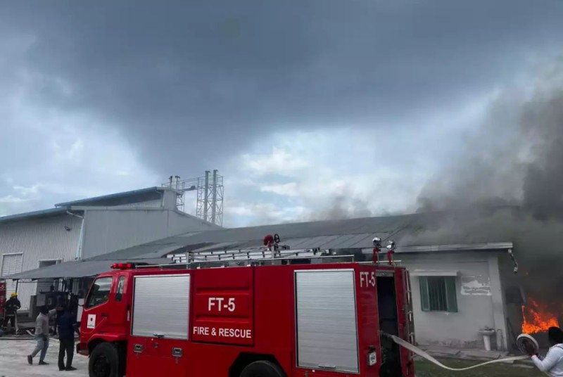 ލ ގަމު އިންޖީނު ގޭގައި އަލިފާނުގެ ހާދިސާއެއް ހިނގައިފި