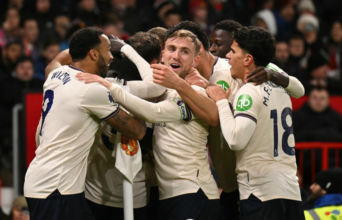 ޔުނައިޓެޑް ކުރިއަރަން ވެސްޓް ހޭމް ފުރުސަތު ނުދިން