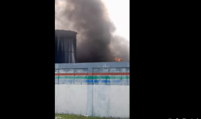 ލ. ގަން އިންޖީނުގޭގައި ރޯވެ އަނދަނީ