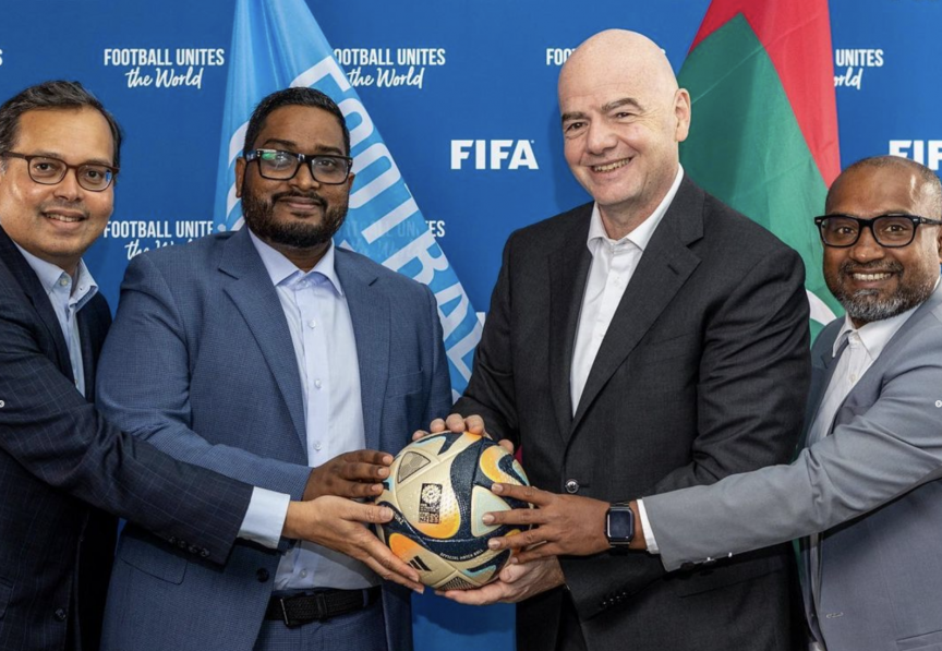 ބައްސާމްގެ މައްސަލަ ބެލުމުގެ ބާރު ގާނޫނުން ލިބޭ، ފީފާގެ ސަސްޕެންޝަންގެ ބިރެއް ނެތް: ޝަމީމް