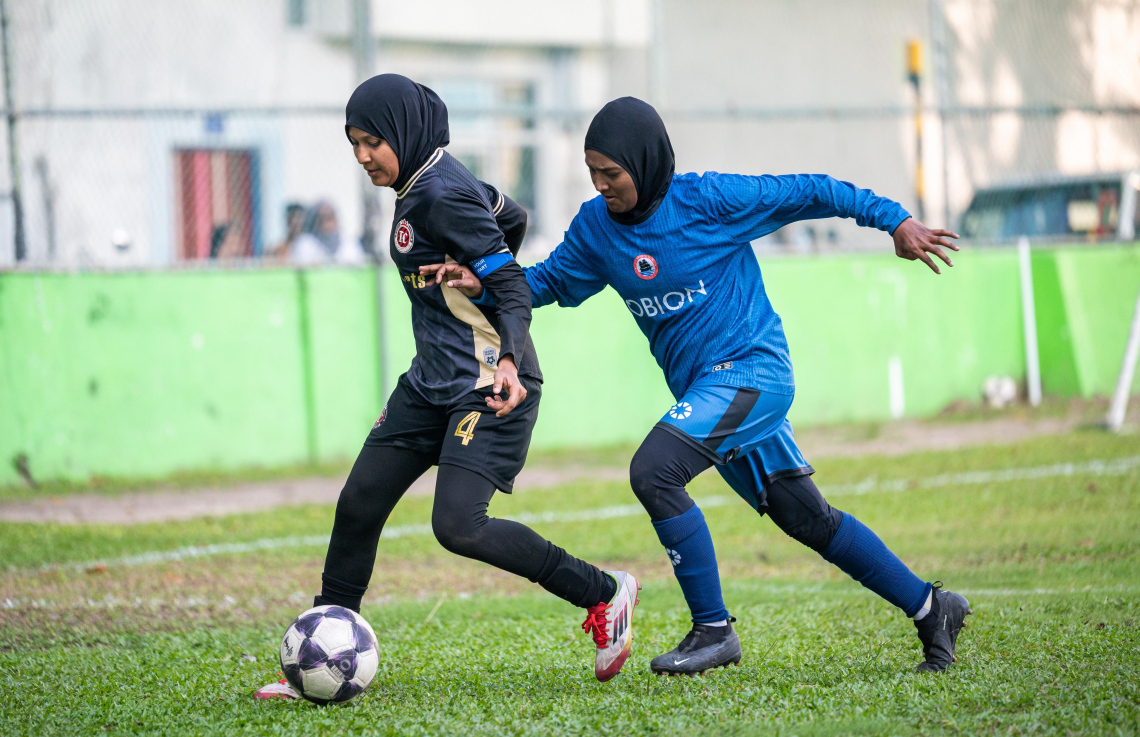 ކެޕްޓަން ސާލިޔާގެ ހެޓްރިކުން އޮޑި އަށް ބޮޑު މޮޅެއް