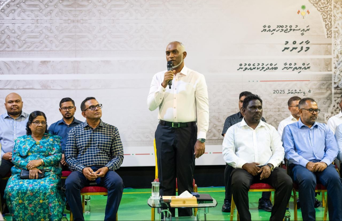 ރައީސް ވިދާޅުވެ ދެއްވީ ވާނުވާ ބަންދު މީހުން އެ މަނިކުފާނަށް ފަސް މިނިޓް ތެރޭގައި ދޫނުކުރެވޭ ސަބަބު!