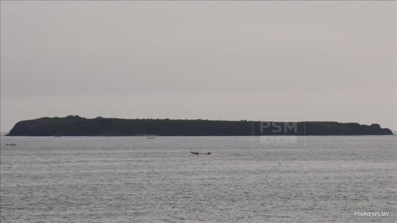 ޔަމަނުގެ ހުޅަނގުން ދަތުރުކުރި އާގުބޯޓަކަށް ކުދި ބޯޓުތަކަކުން ޙަމަލާދީފި