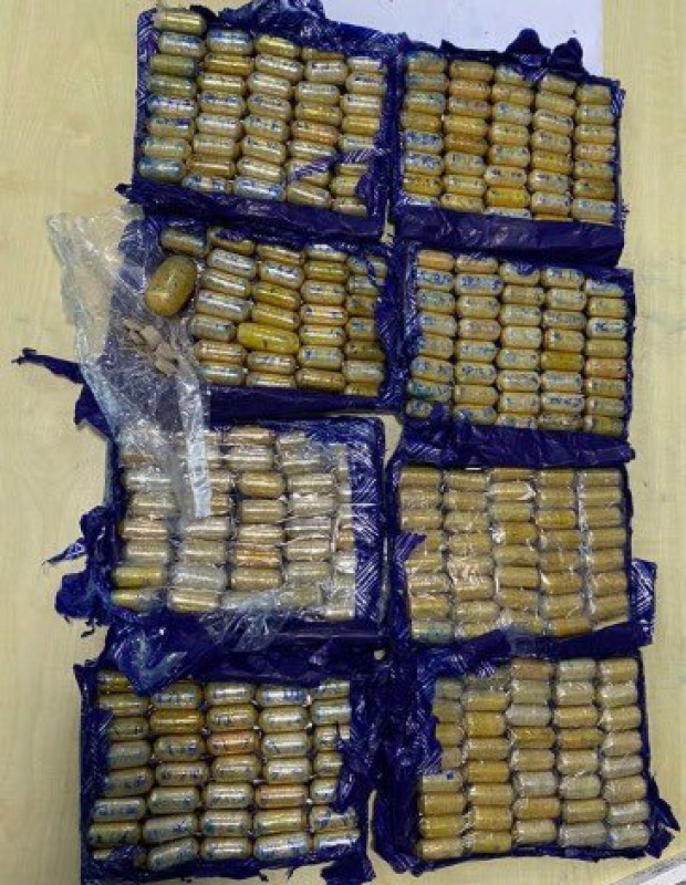 ގެސްޓު ހައުސްގައި މަރުވެފައި އޮއްވާ ފެނުނު މީހާގެ ގޮހޮރުން 78 ޑުރަގް ބުލެޓް ފެނުނު: ފުލުހުން