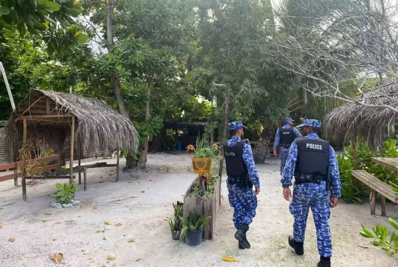 އައްޑޫ ޑްރަގް ނެޓްވޯކުގައި ހިމެނޭ 10 މީހަކު ހައްޔަރުކޮށްފި