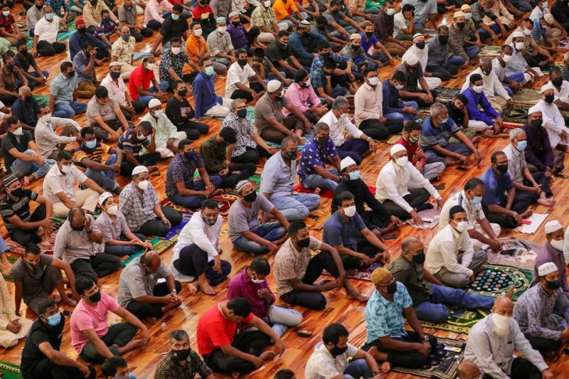 ދުންފަތުގެ ވަބާއިން މުޖުތަމަޢު ސަލާމަތްކުރުމަށްޓަކައި ވަރުގަދަ ޢަޒުމަކާއެކު ކުރިމަތިލާން ޖެހޭ: ޚުތުބާ