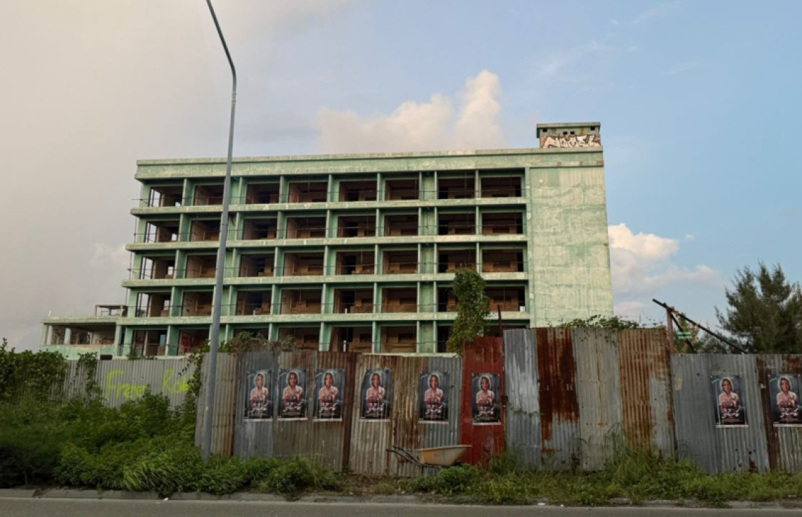 ވޯޓާ ތީމް ޕާކުގެ ތަކެތި ނަގަން ހުއްދަދިނުމުން ވަކިކުރި މުވައްޒަފުގެ މަގާމަށް މީހަކު ނުނަގަން ކުރި އަމުރު ބާތިލްކޮށްފި