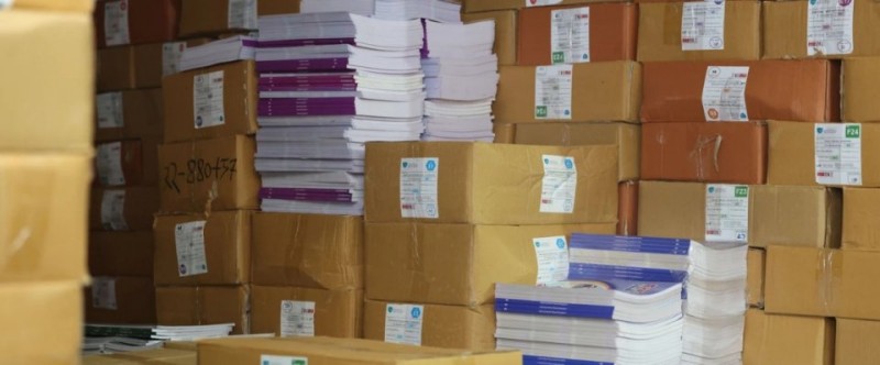 ދިރާސީ އަހަރަށް ބޭނުންވާ ޓެކްސްޓް ފޮތްތައް އަތޮޅުތެރެއަށް ފޮނުވަން ފަށައިފި