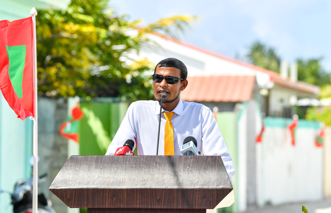 ހޯރަފުށި ކައުންސިލްގެ ރައީސް ވަހީދު ތިން މަސް ދުވަހަށް ސަސްޕެންޑުކޮށްފި