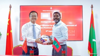 "ކުޅިވަރު ކުރިއެރުވޭނީ އެންމެން އެކައްޗެއް ކިޔައިގެން އެއް މިސްރާބަކަށް ދަތުރުކޮށްގެން"