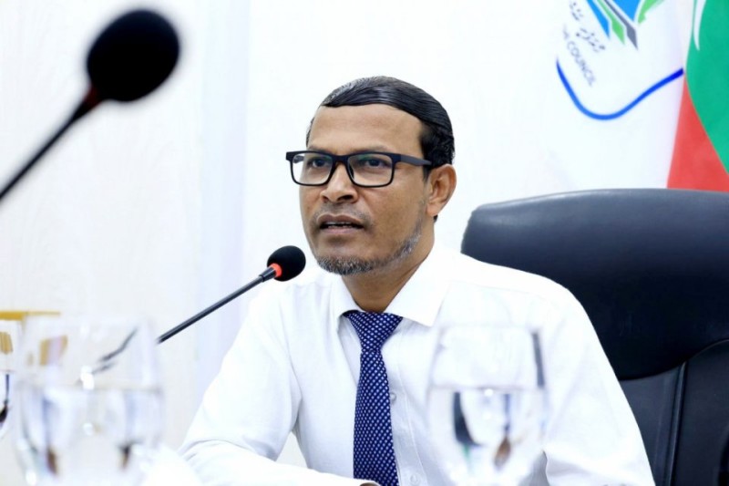 ހޯރަފުށި ކައުންސިލްގެ ރައީސް ސަސްޕެންޑުކޮށްފި