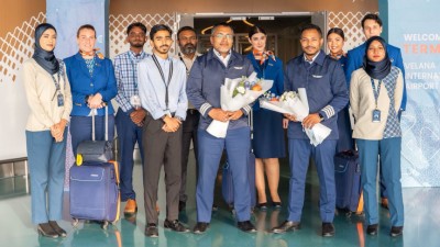 ބައިނަލްއަގުވާމީ އެއާލައިނެއް, ރާއްޖެ އައިއިރު ޕައިލެޓުންނަށް ދެ ދިވެހިން!