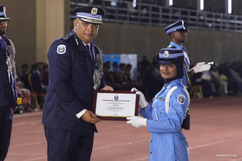 ފުލުހުންގެ ޚިދުމަތުގައި އިސްކަން ދޭންވާނީ ރައްޔިތުންގެ ރައްކާތެރިކަމަށް: ސީޕީ ނަވީން