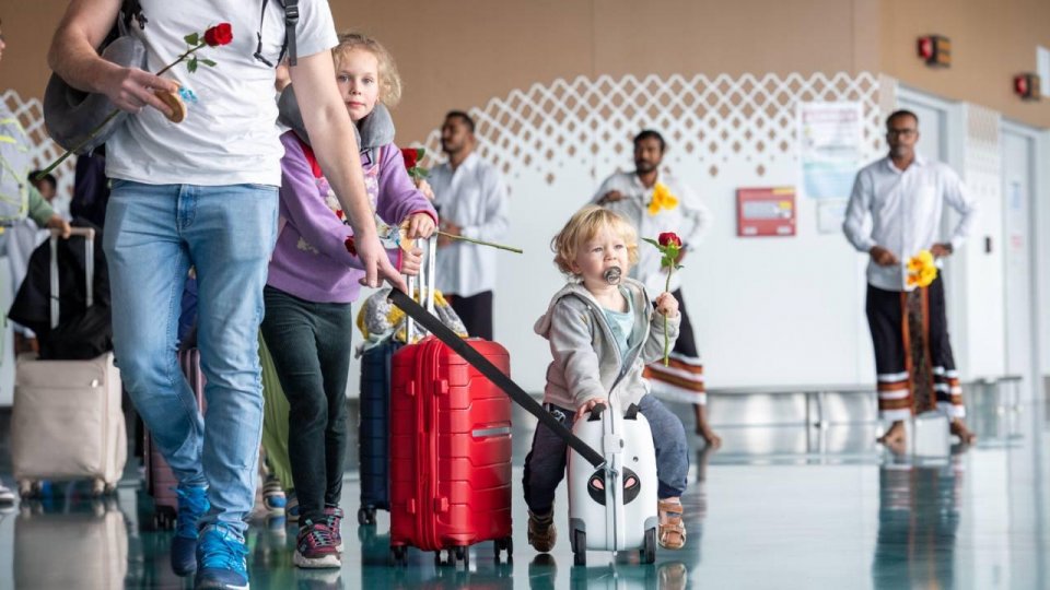 އާ ޓާމިނަލުން ޑިސްކަވާ އެއާލައިންސްއަށް ހިދުމަތް ދޭން ފަށައިފި