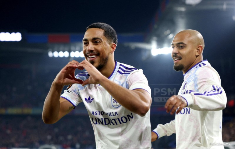 ބަސެލް ބަލިކޮށް އެސްޓަން ވިލާ ތިންވަ އަށް