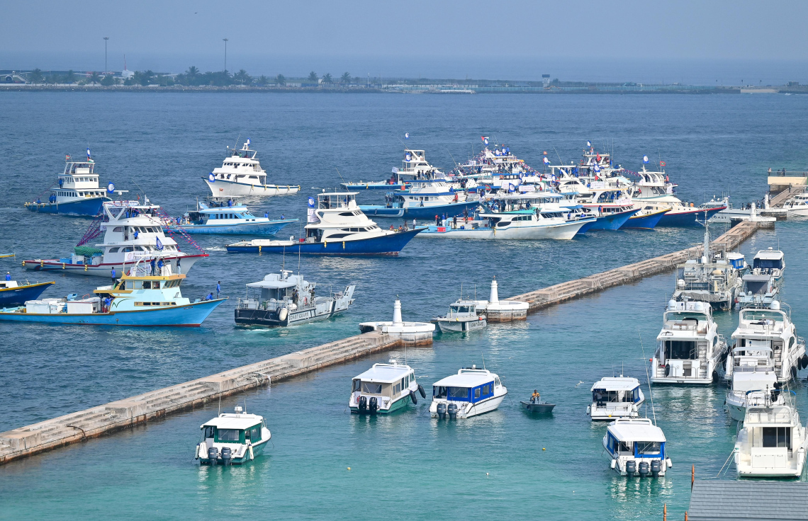 މަސްވެރިންގެ މުޒާހަރާއިން ހައްޔަރުކުރި މީހުން ދޫކޮށްލަން ޔޫނިއަނުން ގޮވާލައިފި
