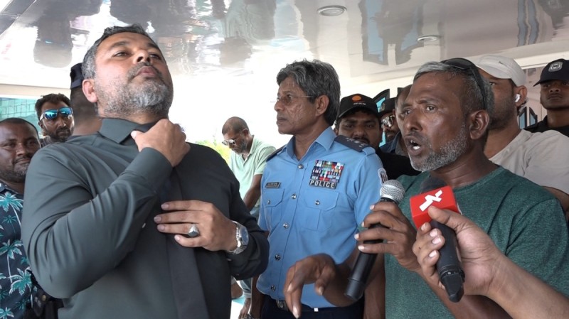 މަސްވެރިކަމުގެ ވަޒީރު ޝިޔާމް އިސްތިއުފާ އަށް ގޮވާލައިފި