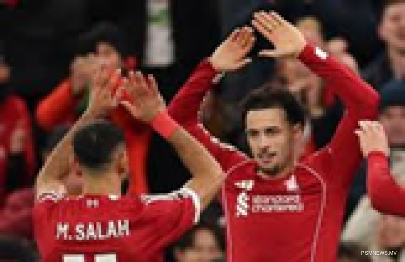 ސަލާހް ވަނީ ލިވަޕޫލްގެ ކުޅުންތެރިންގެ ކިބައިން މައާފަށް އެދިފައި