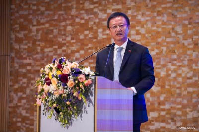 ޗައިނާއާއެކު ފަތުރުވެރިކަމުގެ ދާއިރާގެ ގުޅުން ބަދަހިކުރުމަށް ފޯރަމެއް ބާއްވަނީ