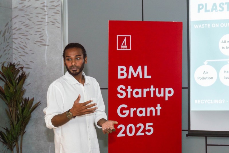 ކެފޭއެއް ހުންނަ ޕާކެއް ހެދުން ހިމެނޭހެން، 3 ޕްރޮޖެކްޓަކަށް ބީއެމްއެލްއިން 5 ލައްކަ ރުފިޔާ