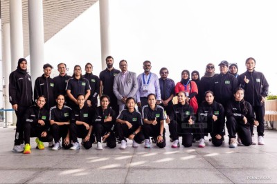 ގައުމީ ވޮލީ ޓީމު އެދެނީ ސަޕޯޓަރުންގެ ތަރުހީބަށް