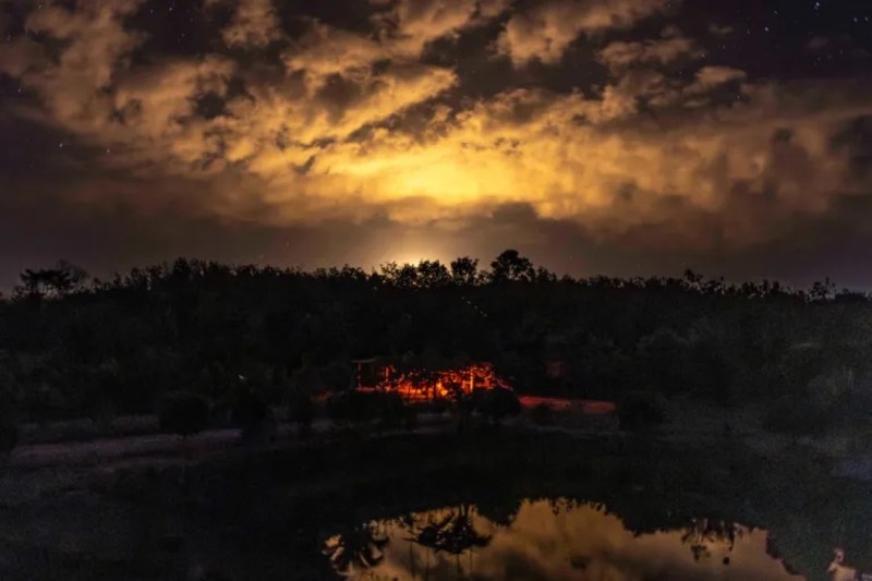 ތައިލެންޑުން ކެމްބޯޑިއާގެ ކެސިނޯއަކަށް ހަމަލާ ދީފި