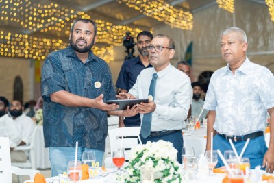 އާމްދަނީ އިތުރުކުރާނަމަ ޓެކްސް ބޮޑުނުކޮށް ކުރަންވީ ކަމަކީ ޓެކްސް ބޭސް ފުޅާކުރުން: ނަޝީދު
