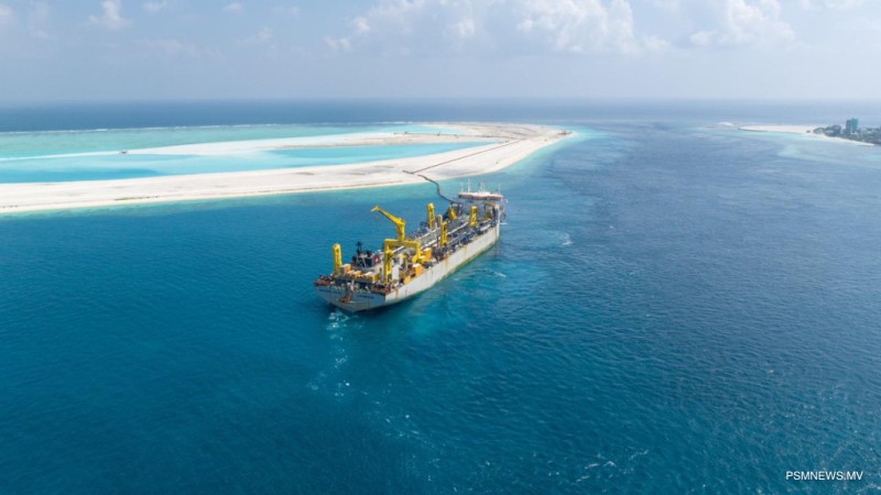 ރަސްމާލެ: 18 ދުވަހުން 23 ހެކްޓަރުގެ ބިން ހިއްކައިފި