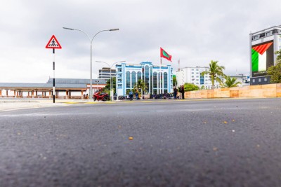 މަގު ހަދައިި ނިމެންދެން މަސްމާރުކޭޓުން ފެށިގެން ބާޒާރުމައްޗާ ހިސާބަށް ބަންދު