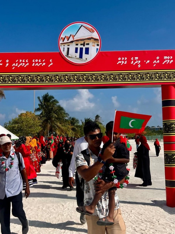 ތުޅާދޫއަށް އީދެއް؛ 400 އަހަރުވީ އެކުވެރިކަން ފާހަގަކުރަން މީދޫ މީހުން ތުޅާދޫއަށް