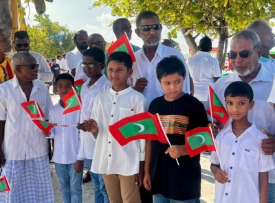 ތުޅާދޫއަށް އީދެއް؛ 400 އަހަރުވީ އެކުވެރިކަން ފާހަގަކުރަން މީދޫ މީހުން ތުޅާދޫއަށް