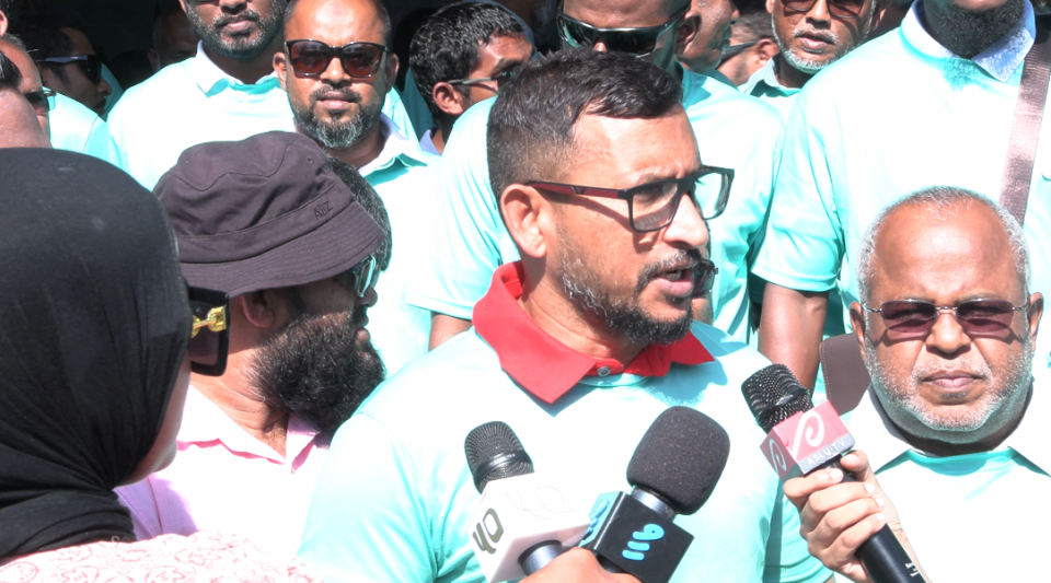 ޕީއެންސީ ޕްރައިމަރީގައި 297 ކެންޑިޑޭޓުން ވާދަކުރޭ، ޝަކުވާއަށް ހުޅުވާލައިފި!