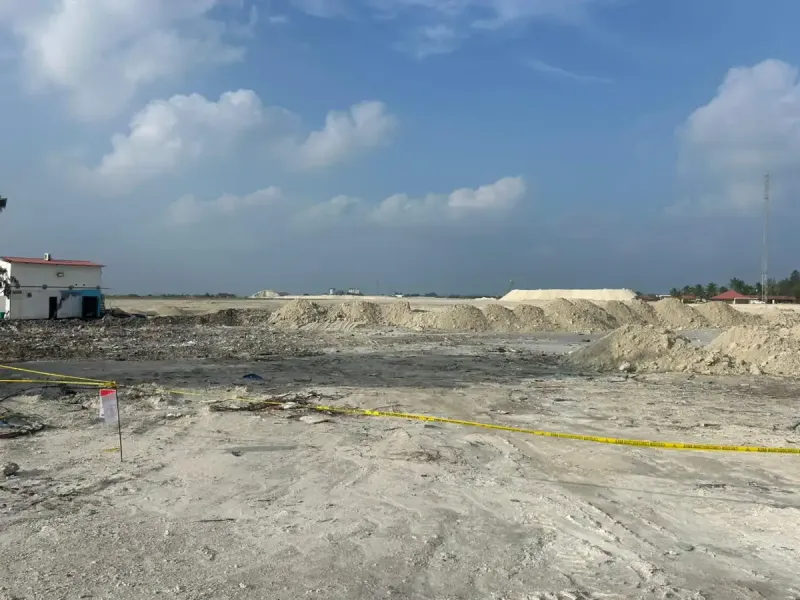 ހުޅުމާލެ ފޭސް 3 ހިއްކާ ސަރަހައްދަށް ކުނި އަޅާ މަންޒަރާއި ކުނިތައް ފެތުރިގެންދާ މަންޒަރު ހާމަ އަށް ފެންނަ އިރުވެސް ރައީސް މުއިއްޒު ވިދާޅުވީ ހިއްކާތަނަށް ކުނި ނާޅާ ކަމަށް!