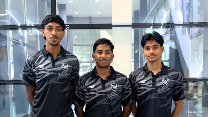 ރިވައިވަލްގެ ތިން އެތުލީޓަކު މެލޭޝިއާގައި