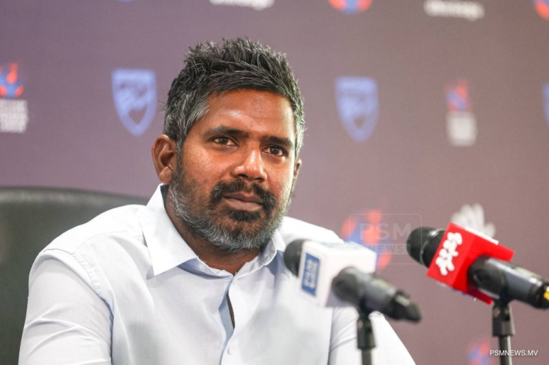 އީގަލްސް ކޯޗުގެ ނުރުހުން ރެފްރީންނަށް، ނިންމުންތައް ބަލައެއް ނުގަނެވޭ!