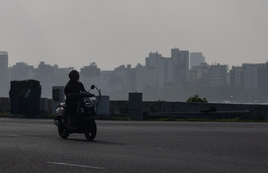 ނުސާފުވައި ރާއްޖެ މަތިން ނައްތާލެވެން އޮތީ ހާރިޖީ މަސައްކަތުން