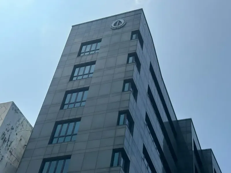 ރާއްޖެ އަކީ ކަރަޕްޝަން އާއި ޚިޔާނަތުގެ މައްސަލަތައް ގިނަ، ކަޅު ފައިސާ ދޮންނަ، ޓެރަރިޒަމަށް ޚަރަދު ކުރުމުގެ ނުރައްކާ ބޮޑު ގައުމެއް: ރިޕޯޓު